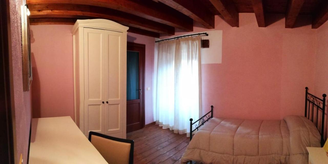 Bed and Breakfast La Casa Del Borgo Ittireddu Экстерьер фото